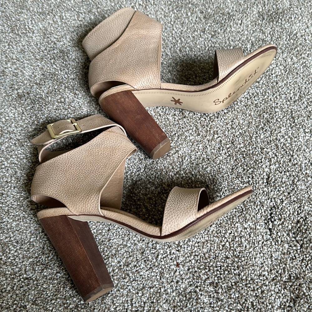 EUC Splendid tan sandals size 8...Worn twice!
